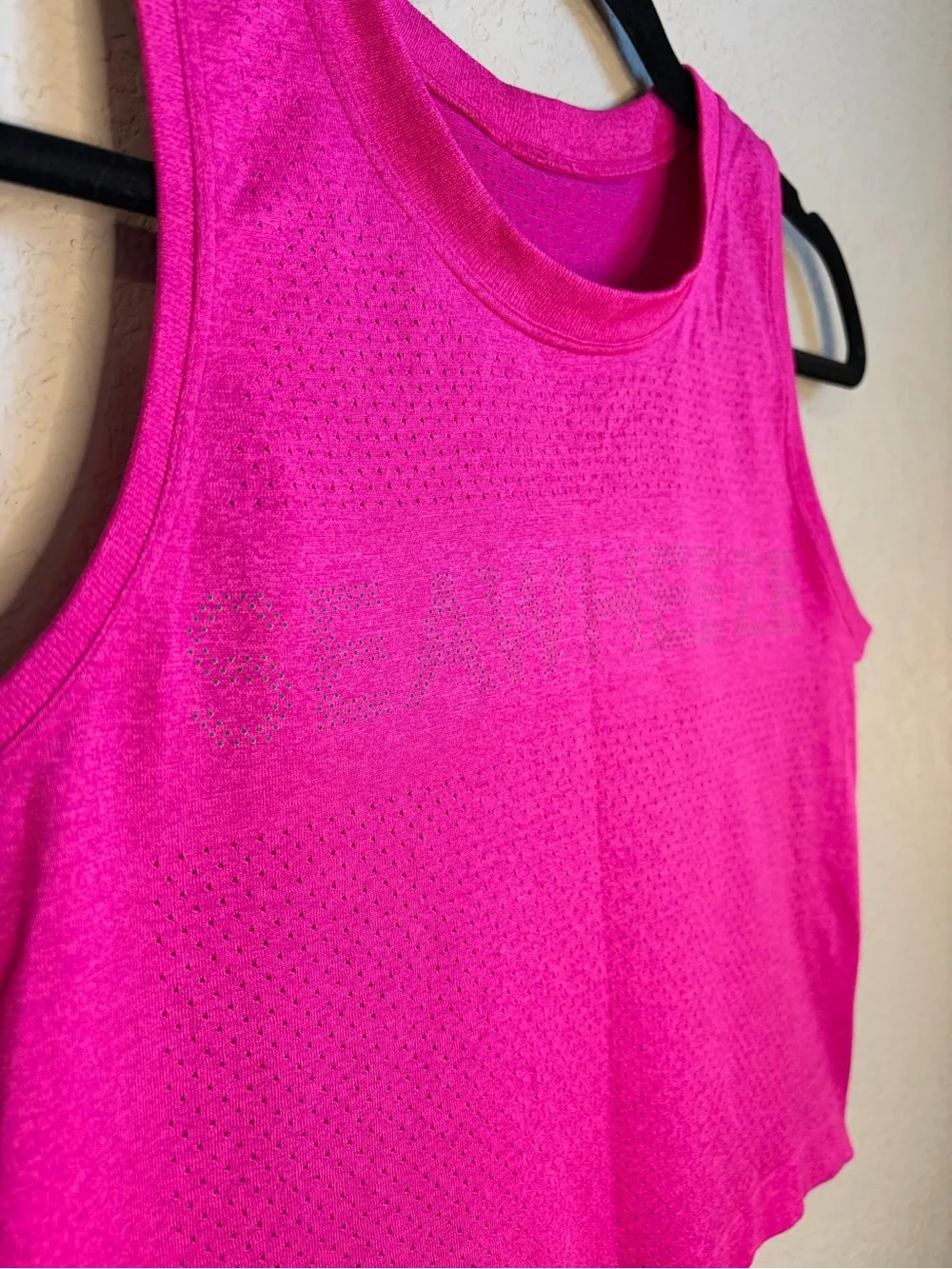 Lululemon Sea Wheeze Swiftly Breathe Cropped Tank Top Highlight Purple/Raspberry